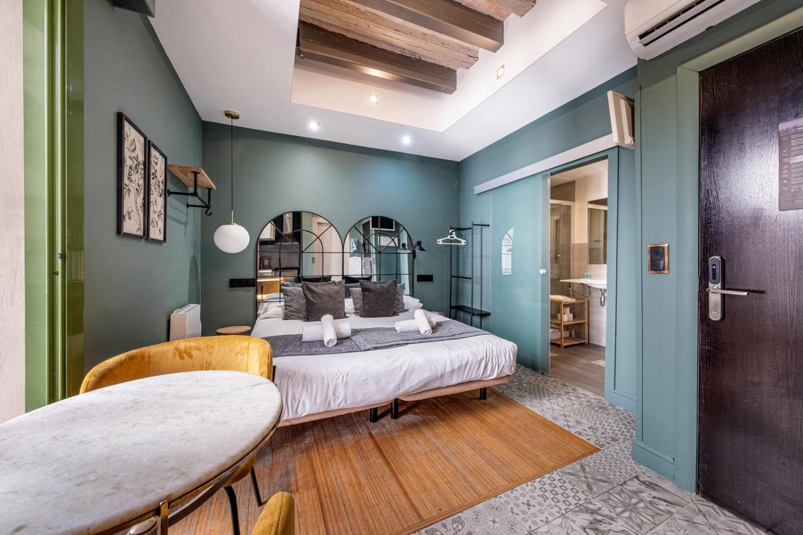 Ainb Born-Dames Apartments Barcelona Ngoại thất bức ảnh
